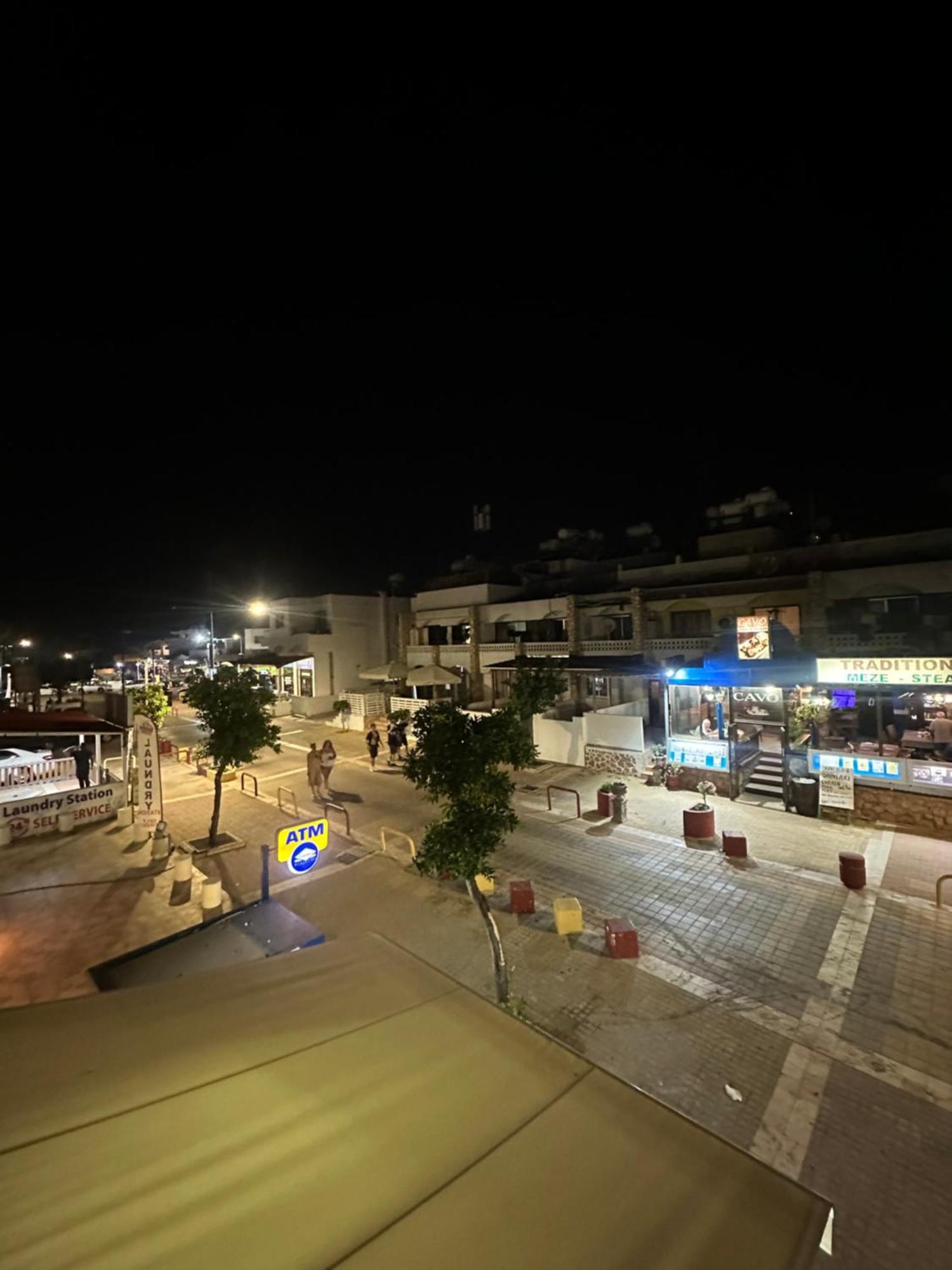 Sun Plaza Suites - Adults Only Ayia Napa Esterno foto