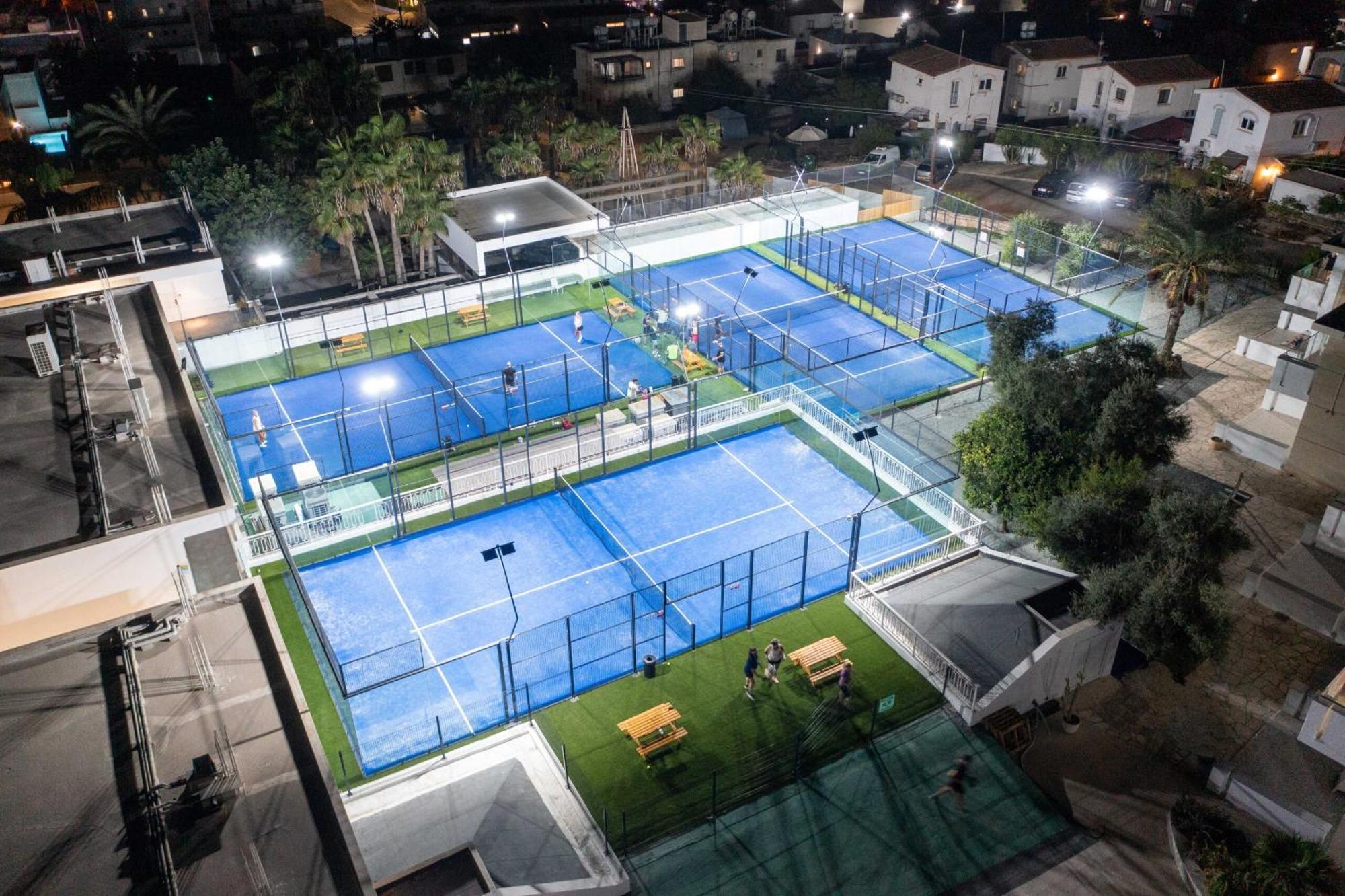 Sun Plaza Suites - Adults Only Ayia Napa Esterno foto